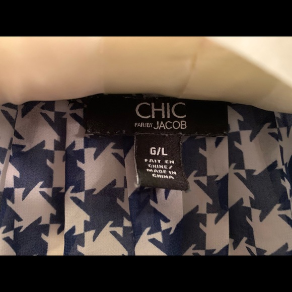 Chic by Jacob Long-Sleeve Top - Picture 3 of 3